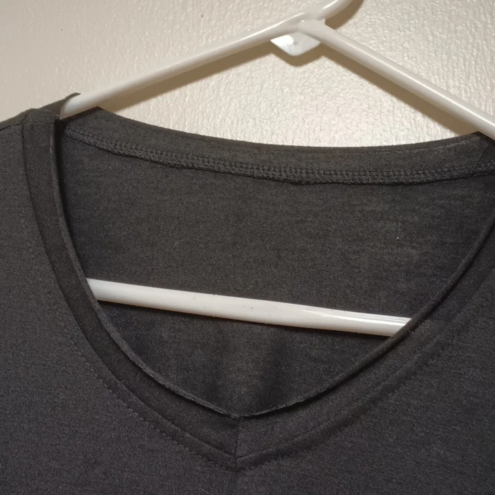 COPY - Uncategorized black oversized long sleeved tee. size Medium. Never worn. - Picture 3 of 4